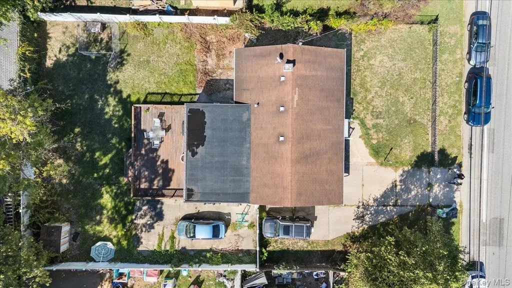1706 Manatuck Boulevard Bay Shore NY 11706