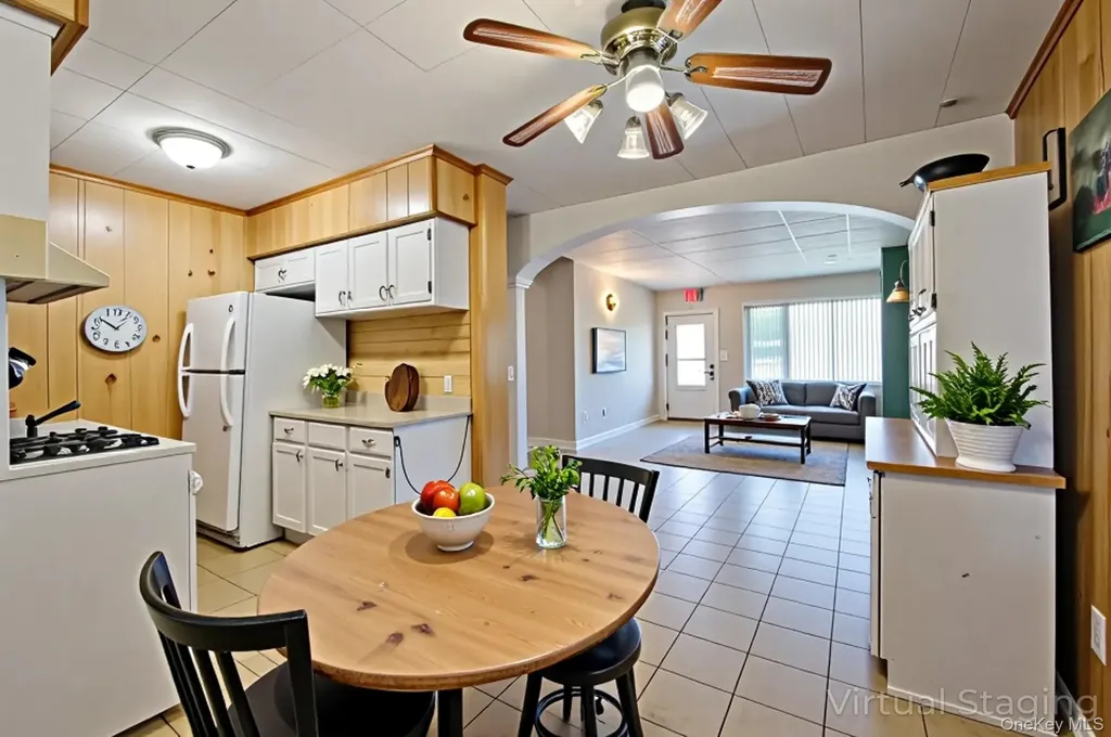 1706 Manatuck Boulevard Bay Shore NY 11706
