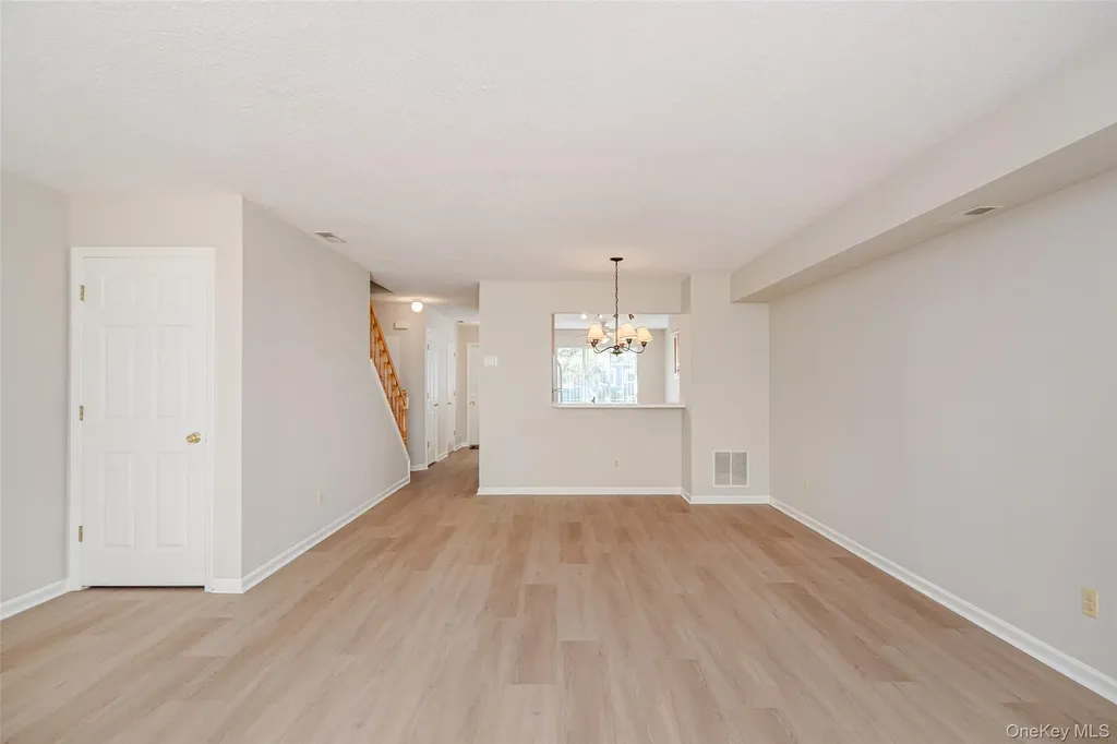 1902 Dunhill Drive Brewster NY 10509