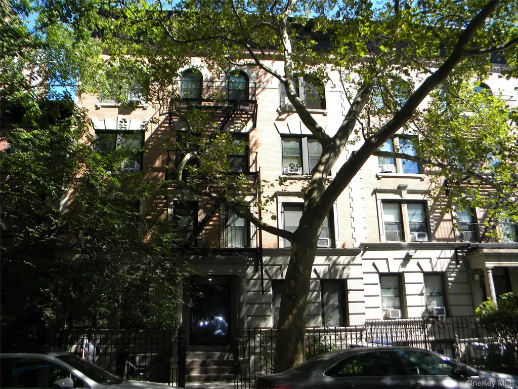231 Park Place Brooklyn NY 11238