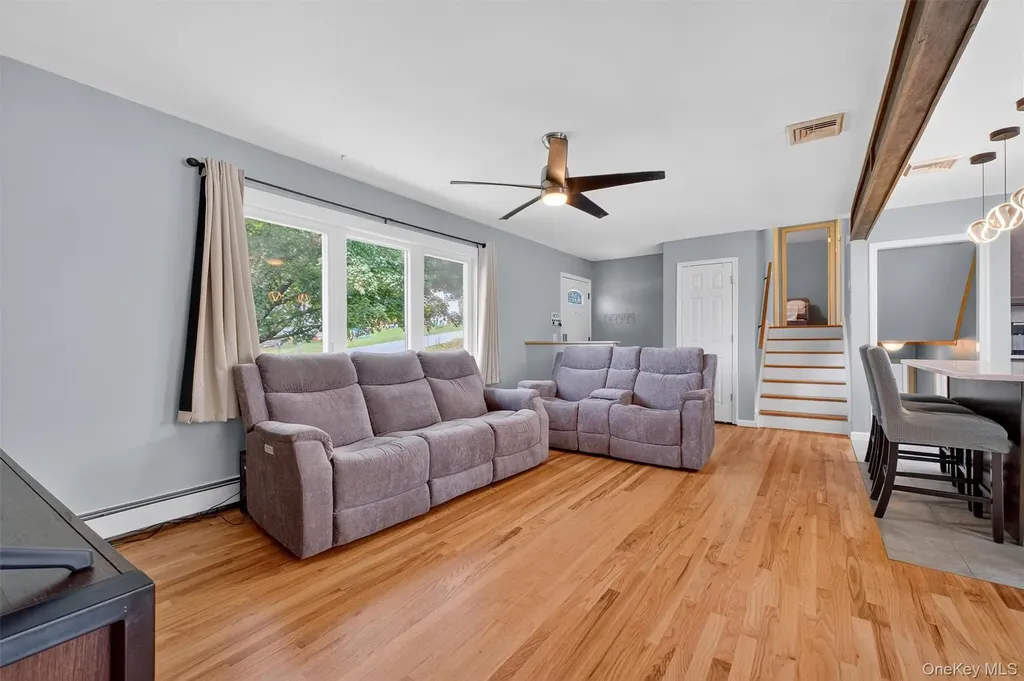 43 Mandalay Drive Poughkeepsie NY 12603