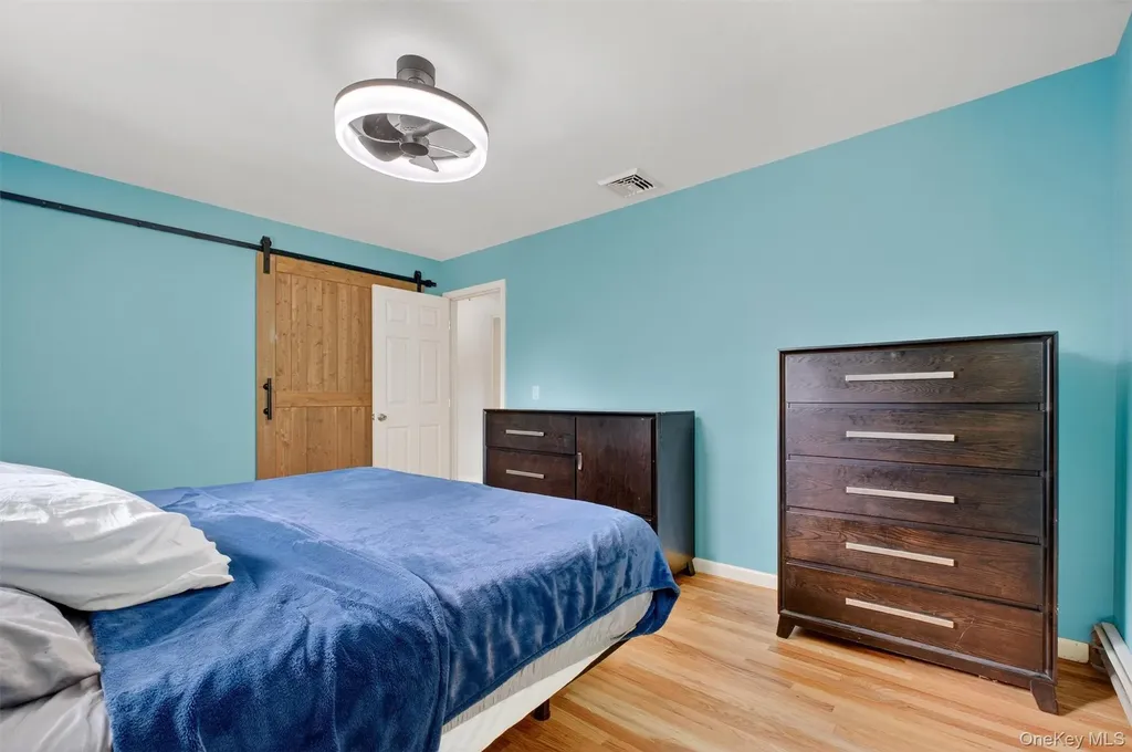 43 Mandalay Drive Poughkeepsie NY 12603
