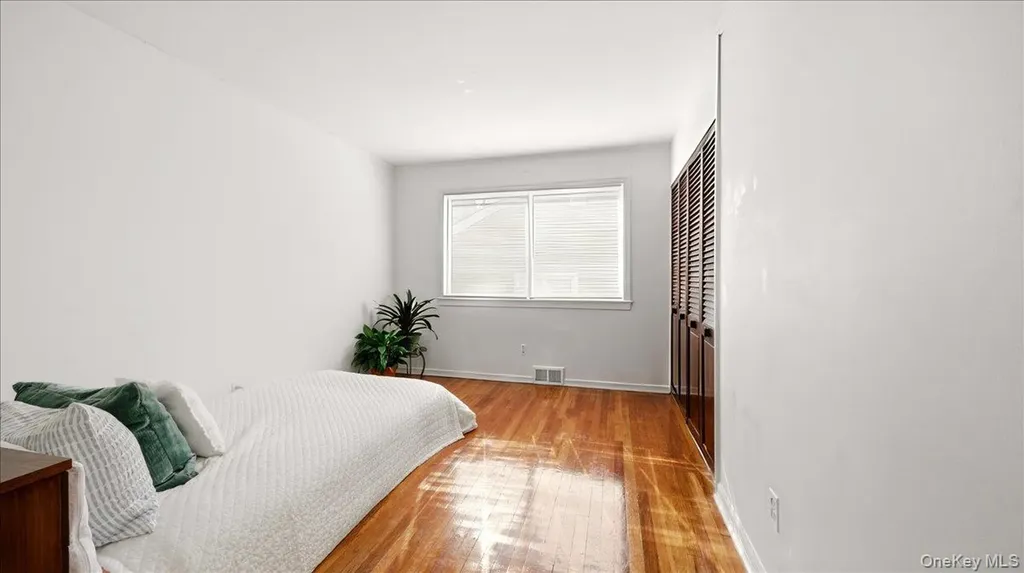 247 Croydon Road Yonkers NY 10710