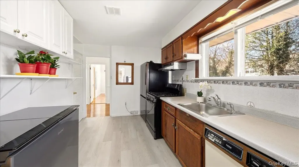 247 Croydon Road Yonkers NY 10710