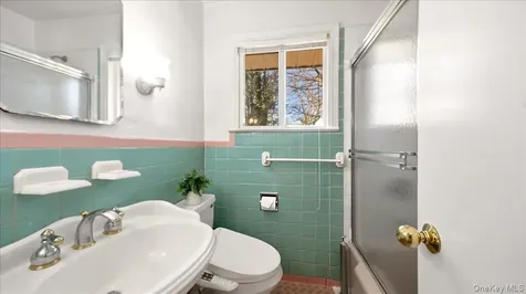 247 Croydon Road Yonkers NY 10710