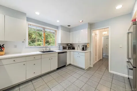 1 Sabbathday Hill Road South Salem NY 10590