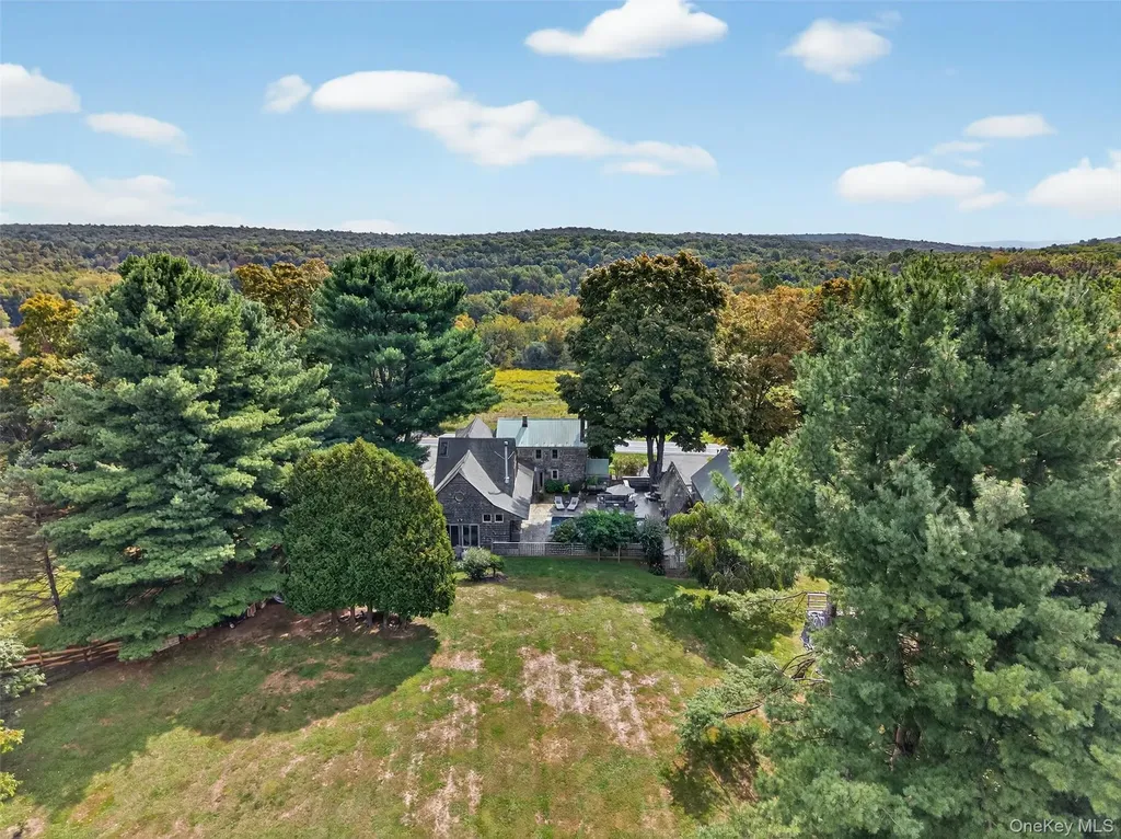 441 Scotchtown Collabar Road Middletown NY 10941