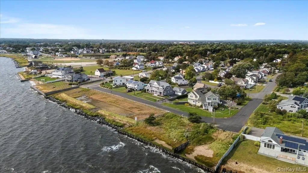 20 S Breeze Drive East Patchogue NY 11772