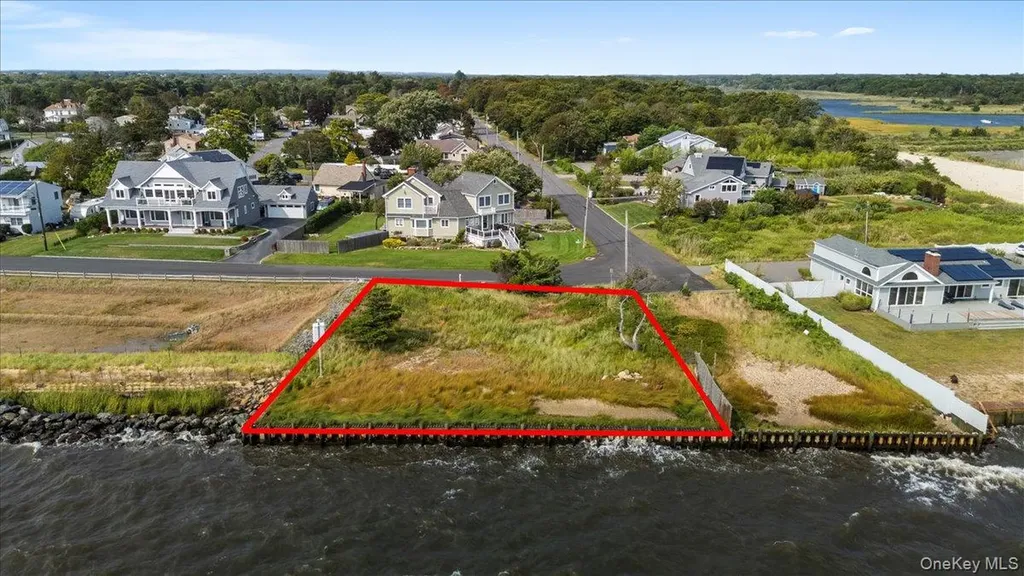 20 S Breeze Drive East Patchogue NY 11772