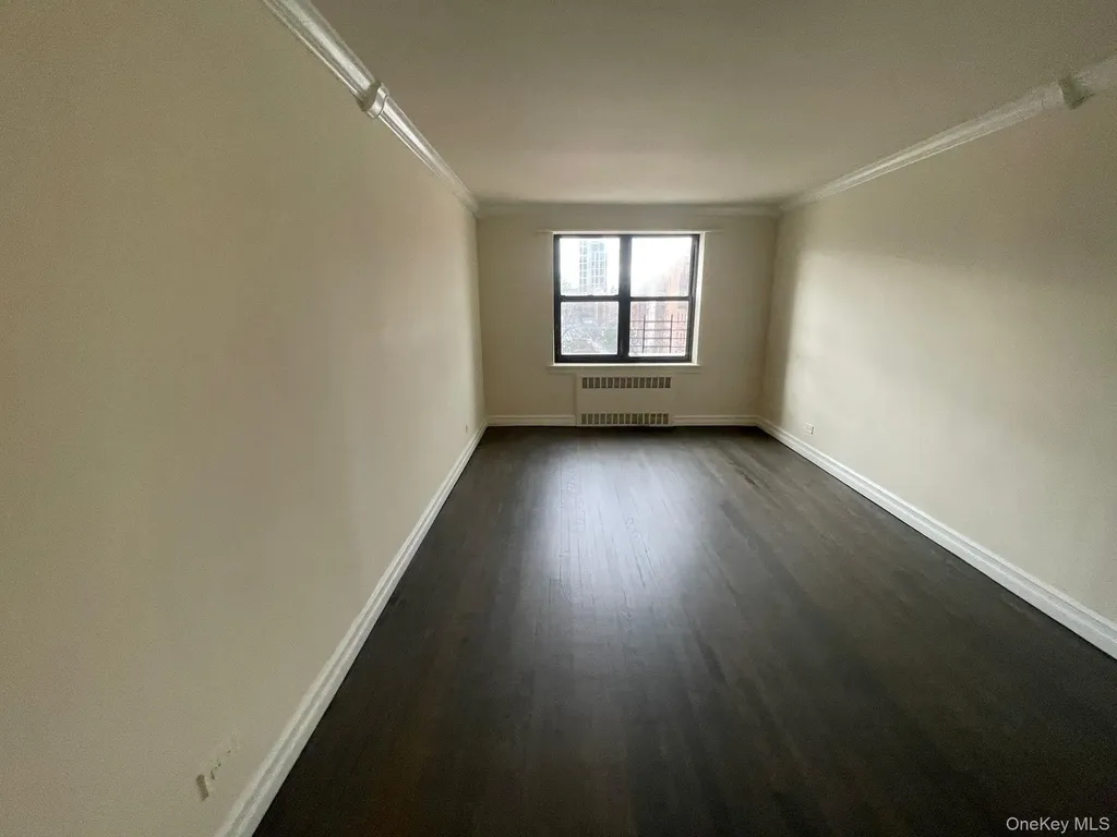 100-11 67th Road Forest Hills NY 11375