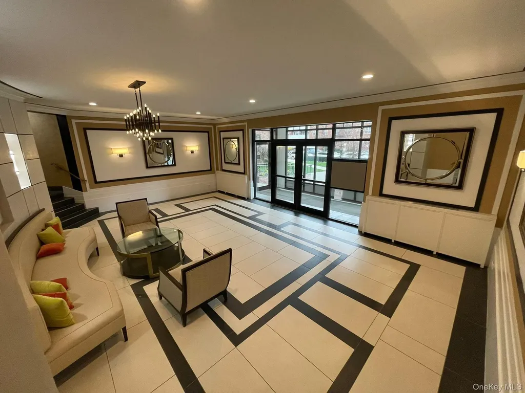 100-11 67th Road Forest Hills NY 11375