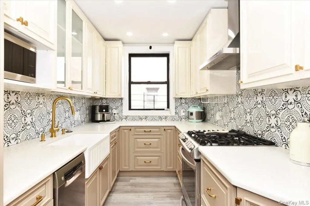 2680 E 19th Street Brooklyn NY 11235