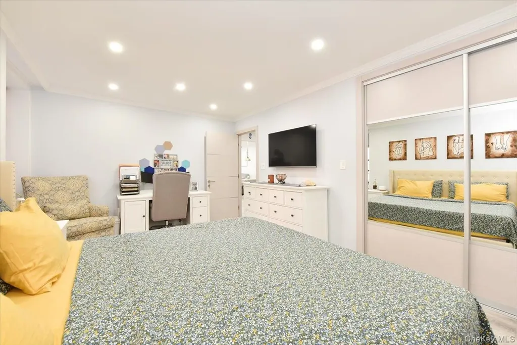 2680 E 19th Street Brooklyn NY 11235