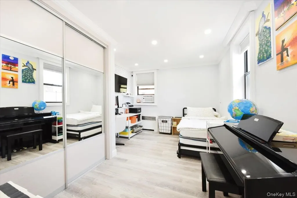 2680 E 19th Street Brooklyn NY 11235