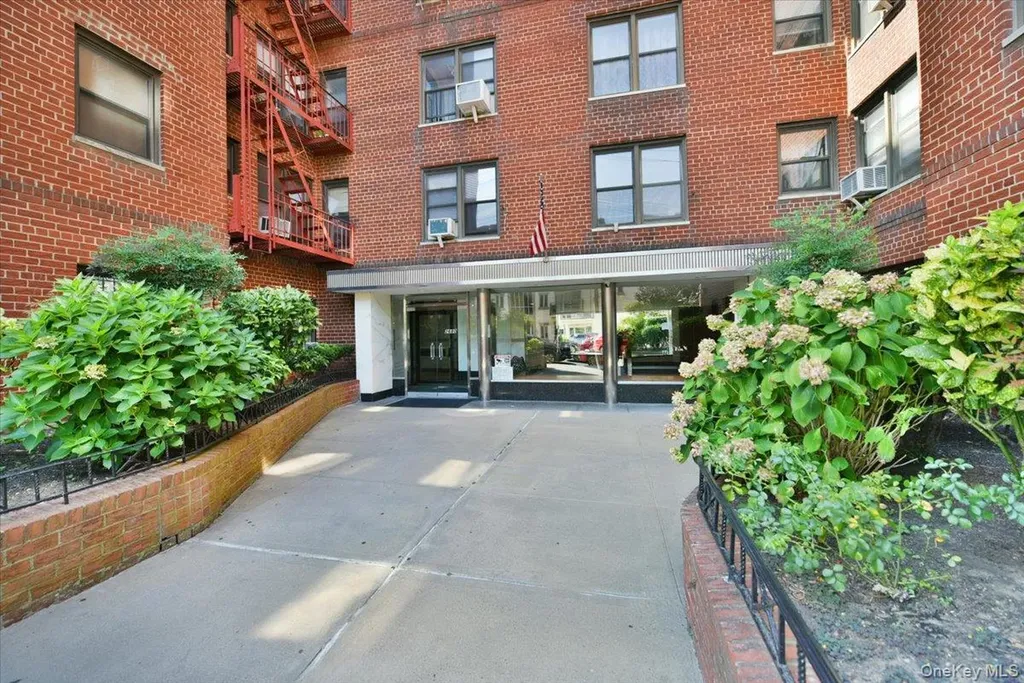 2680 E 19th Street Brooklyn NY 11235