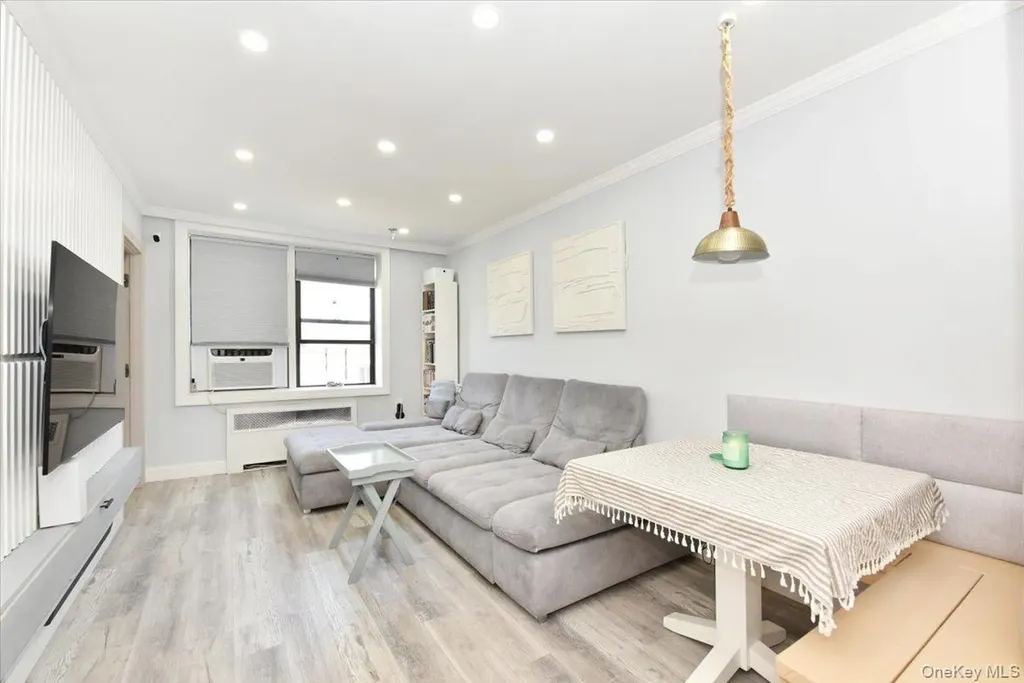 2680 E 19th Street Brooklyn NY 11235
