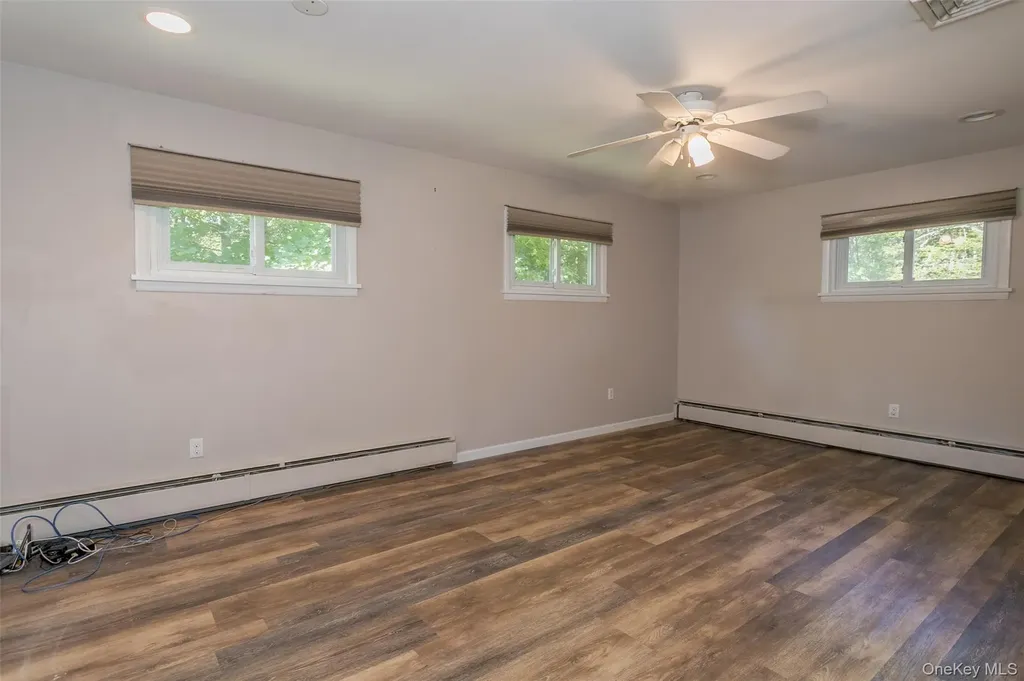 549 State Route 94 N Warwick NY 10990