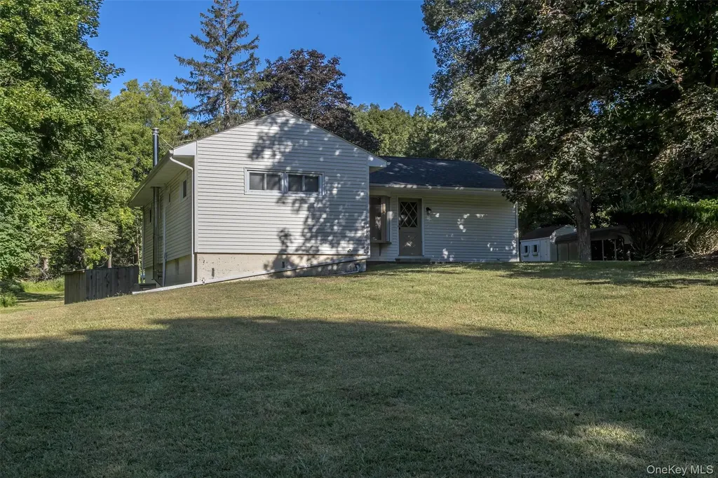 549 State Route 94 N Warwick NY 10990
