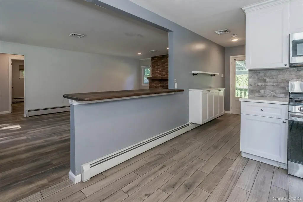 549 State Route 94 N Warwick NY 10990