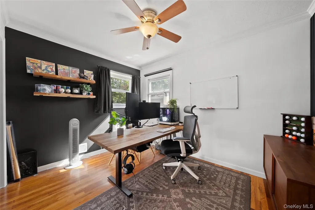 23 Berard Boulevard Oakdale NY 11769