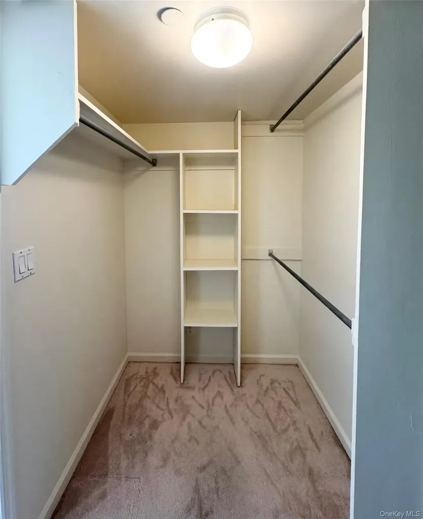 170 Schofield Street Bronx NY 10464