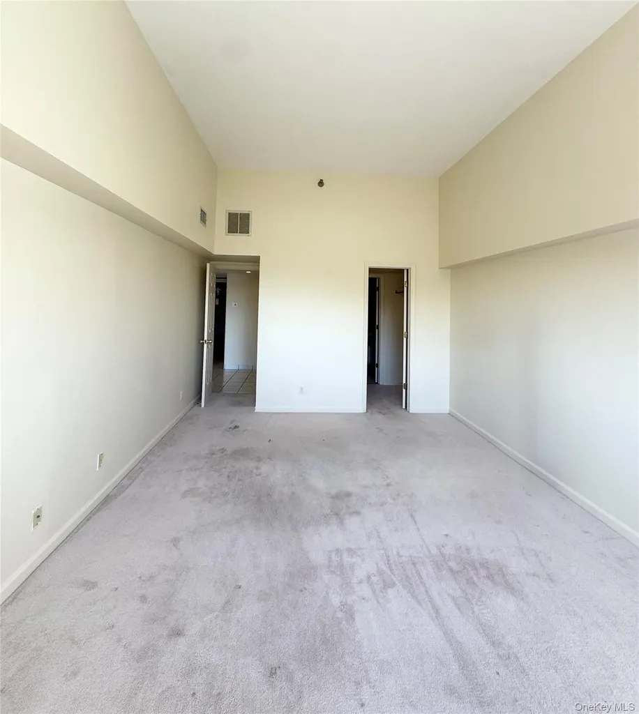 170 Schofield Street Bronx NY 10464