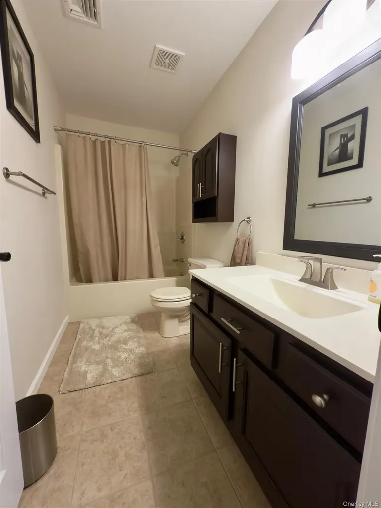 140 Pinebrook Drive Hyde Park NY 12538