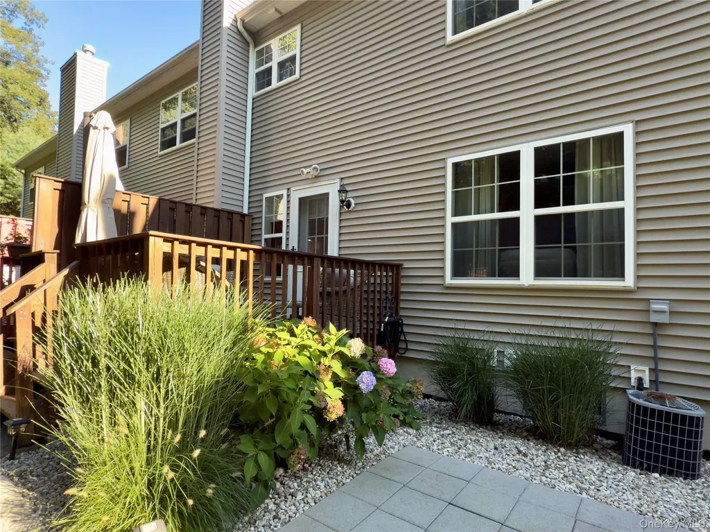 140 Pinebrook Drive Hyde Park NY 12538
