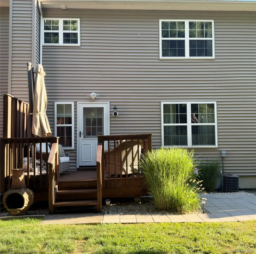 140 Pinebrook Drive Hyde Park NY 12538