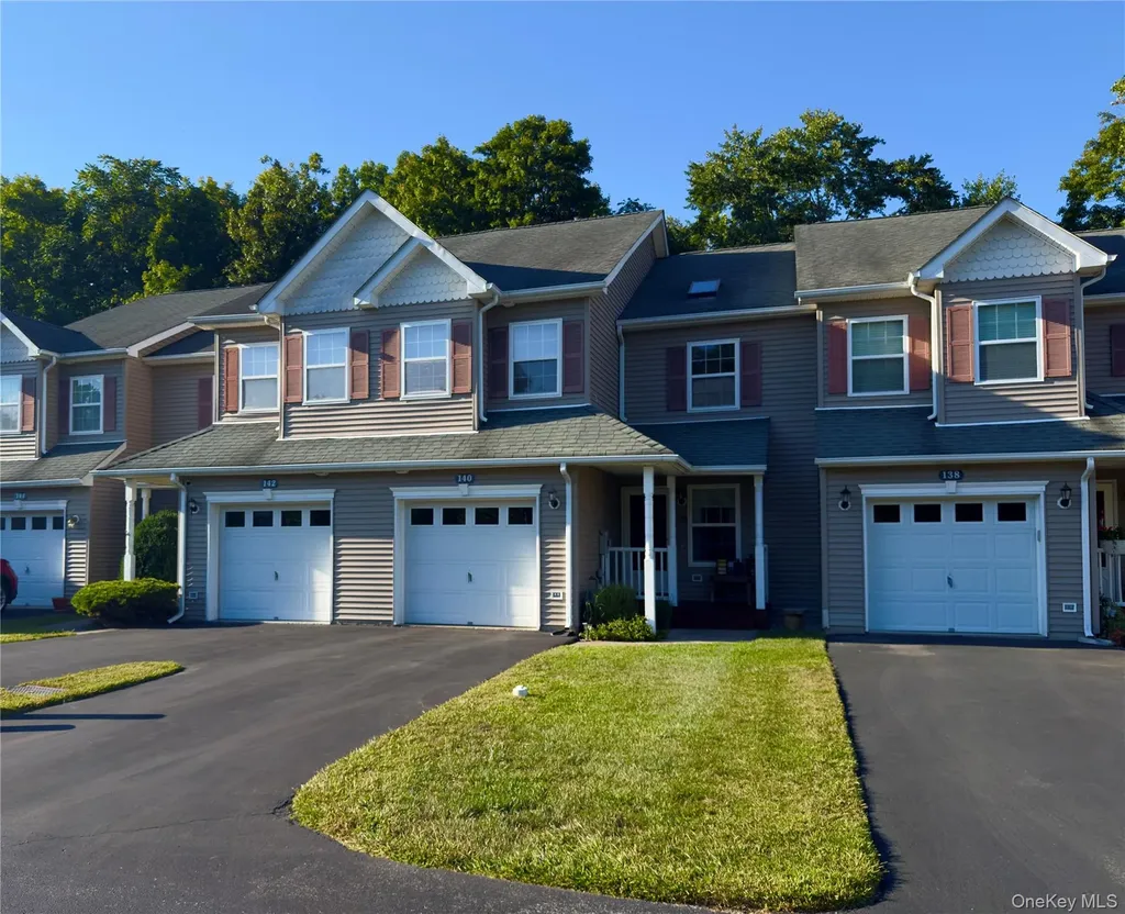 140 Pinebrook Drive Hyde Park NY 12538