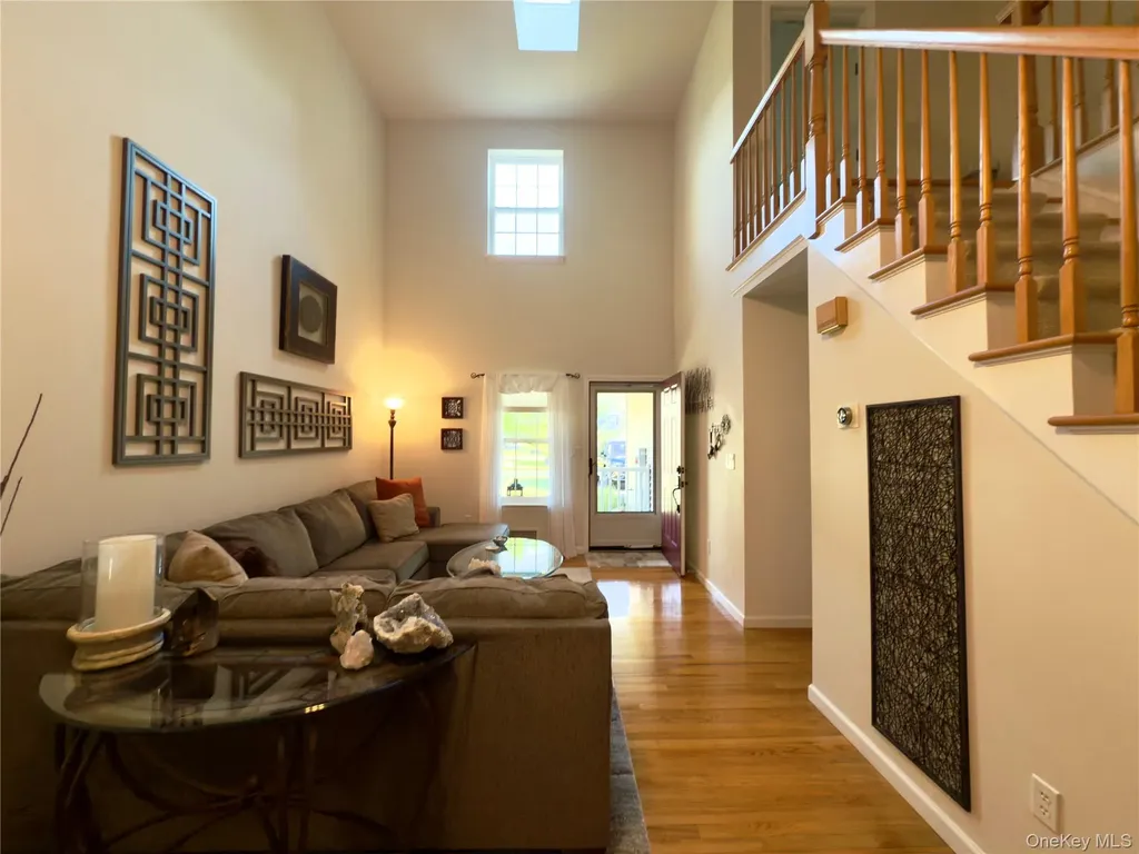 140 Pinebrook Drive Hyde Park NY 12538