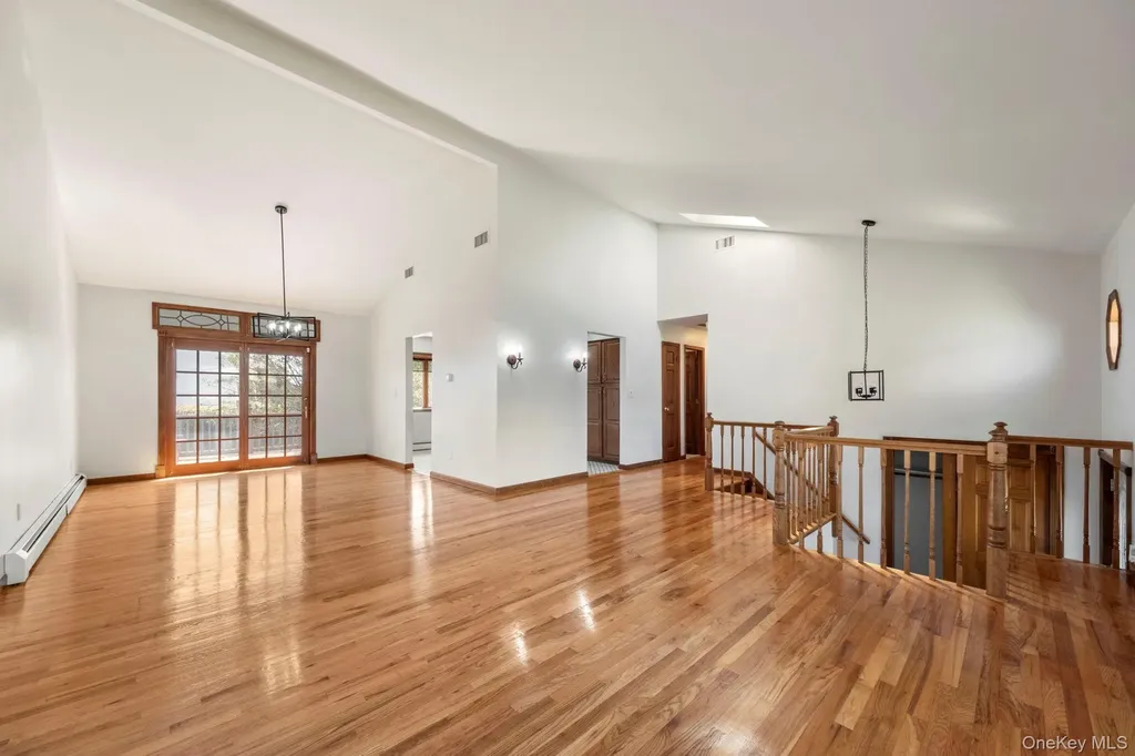 56 Acorn Avenue Middletown NY 10941