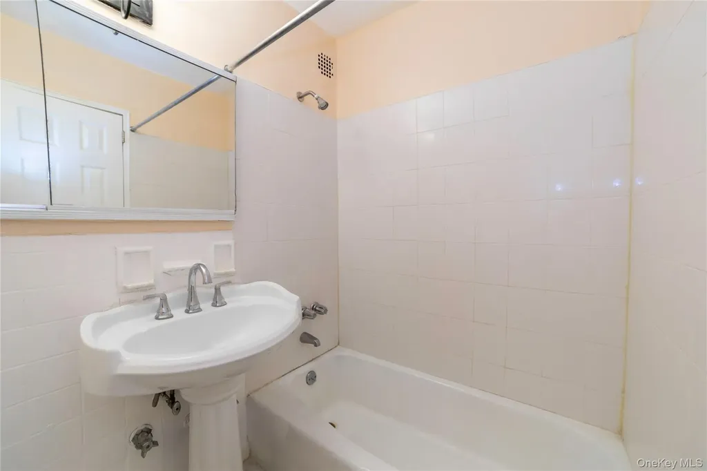 1275 E 51st Street Brooklyn NY 11234