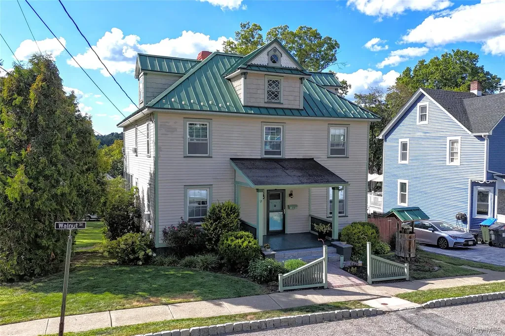 99 Walnut Street Walden NY 12586