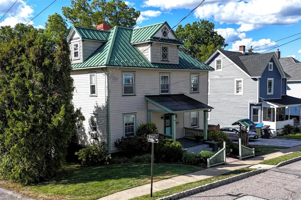 99 Walnut Street Walden NY 12586