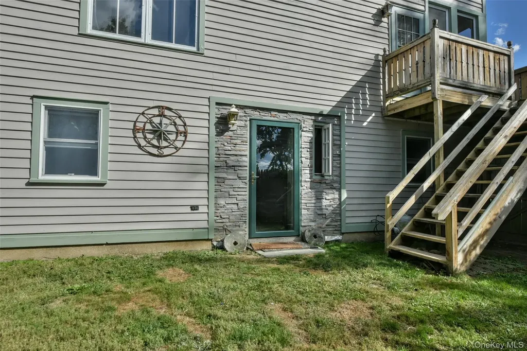 99 Walnut Street Walden NY 12586