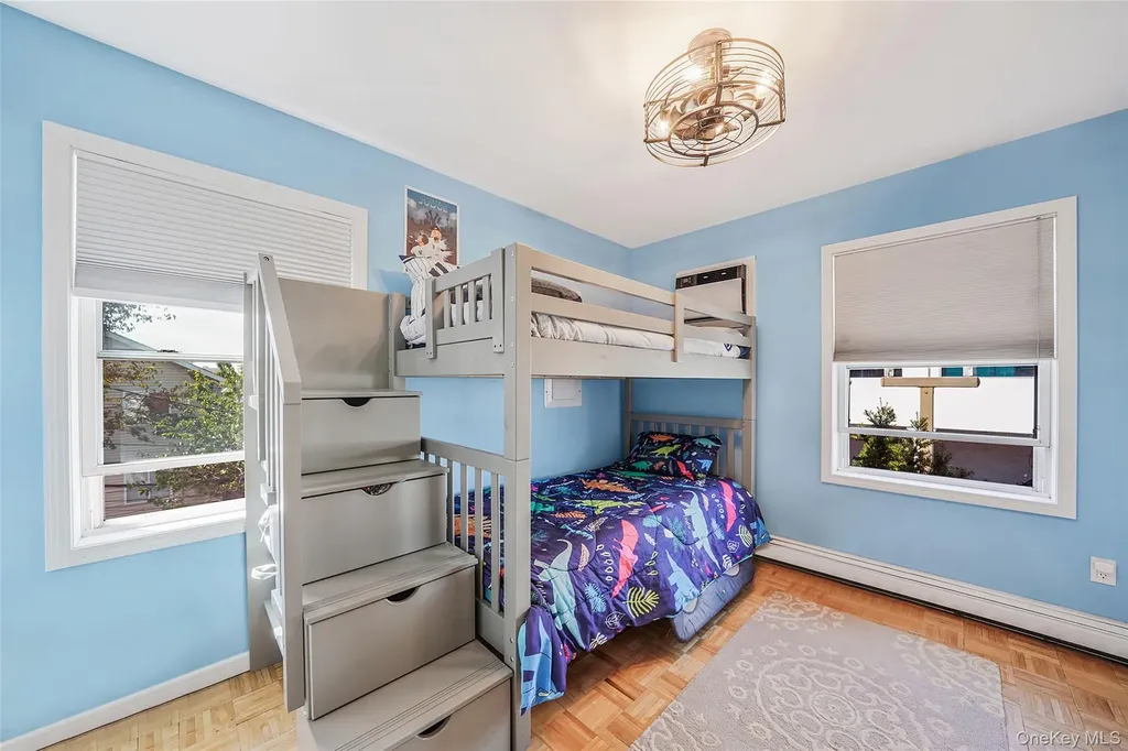 272 E Harrison Street Long Beach NY 11561
