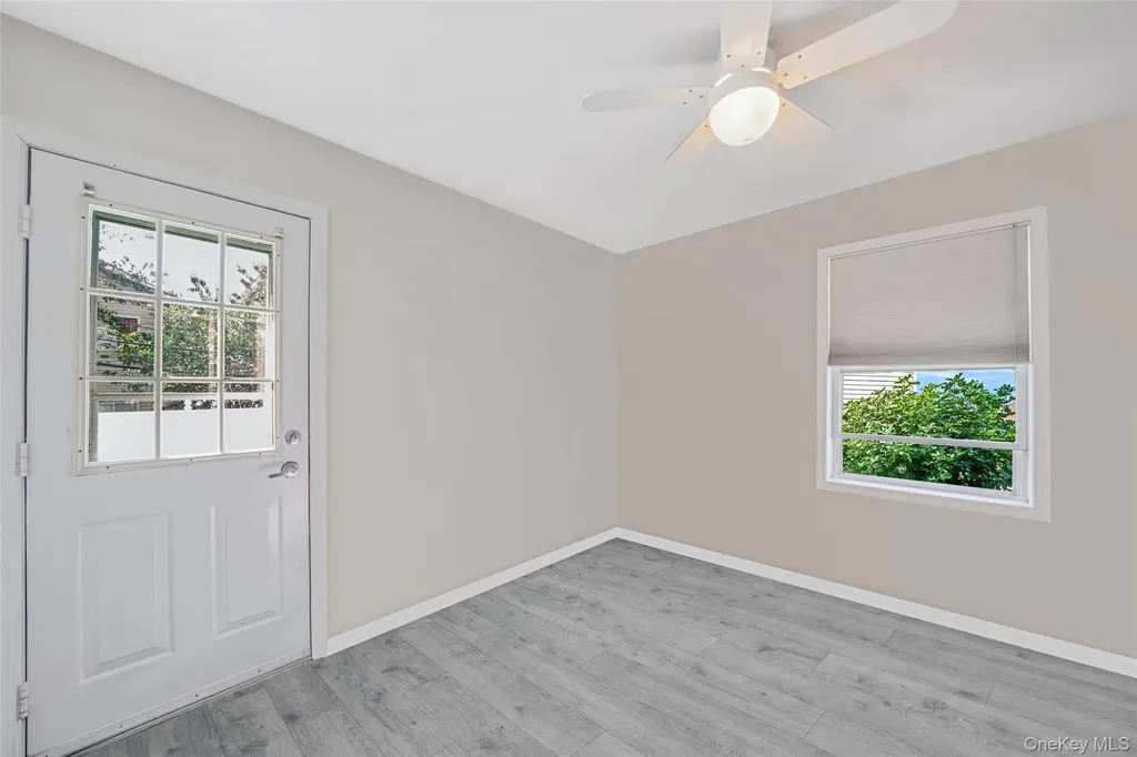 272 E Harrison Street Long Beach NY 11561