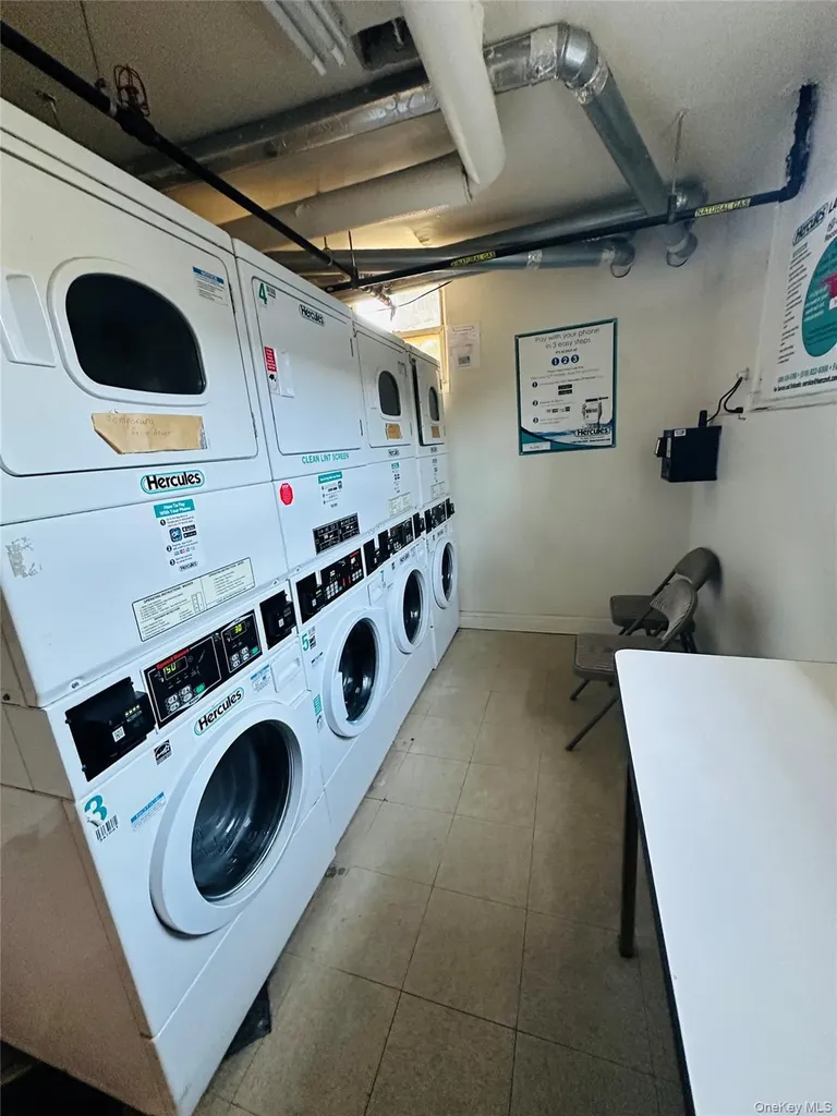 222-89 Braddock Avenue Bellerose NY 11428
