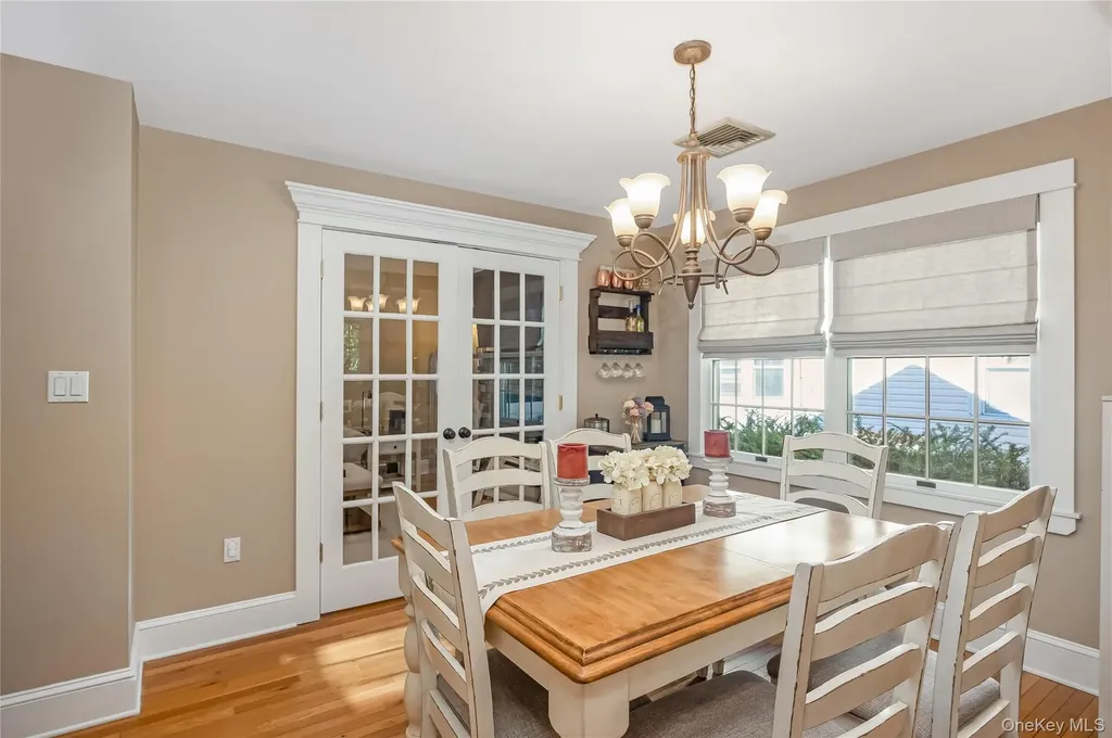 242 Islip Boulevard Islip Terrace NY 11752