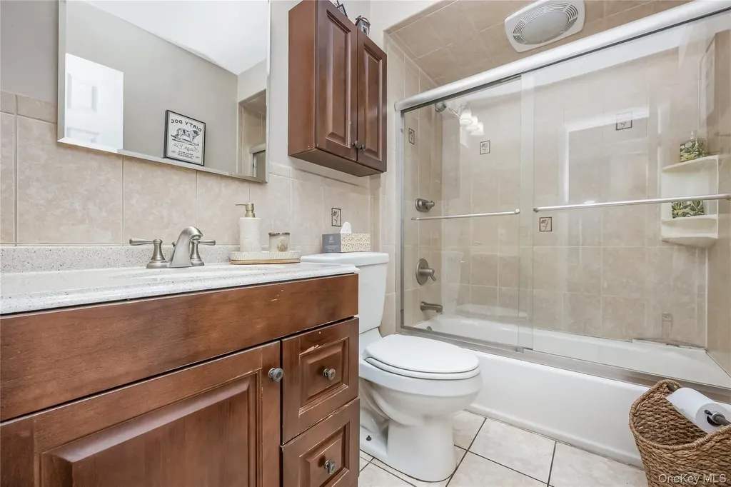 242 Islip Boulevard Islip Terrace NY 11752