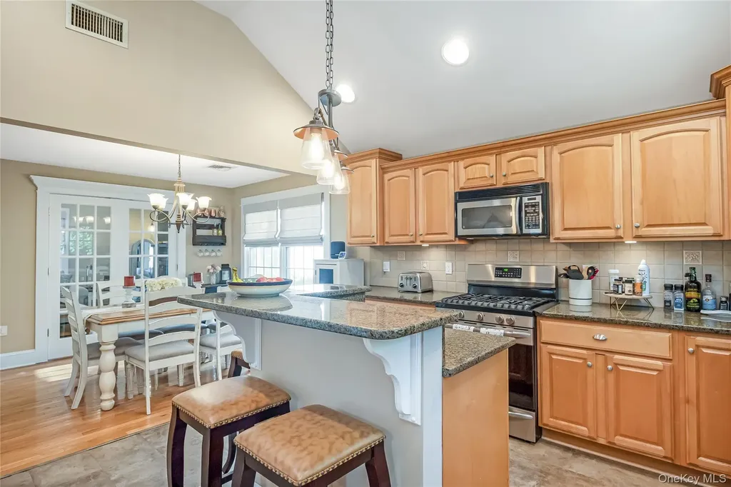 242 Islip Boulevard Islip Terrace NY 11752