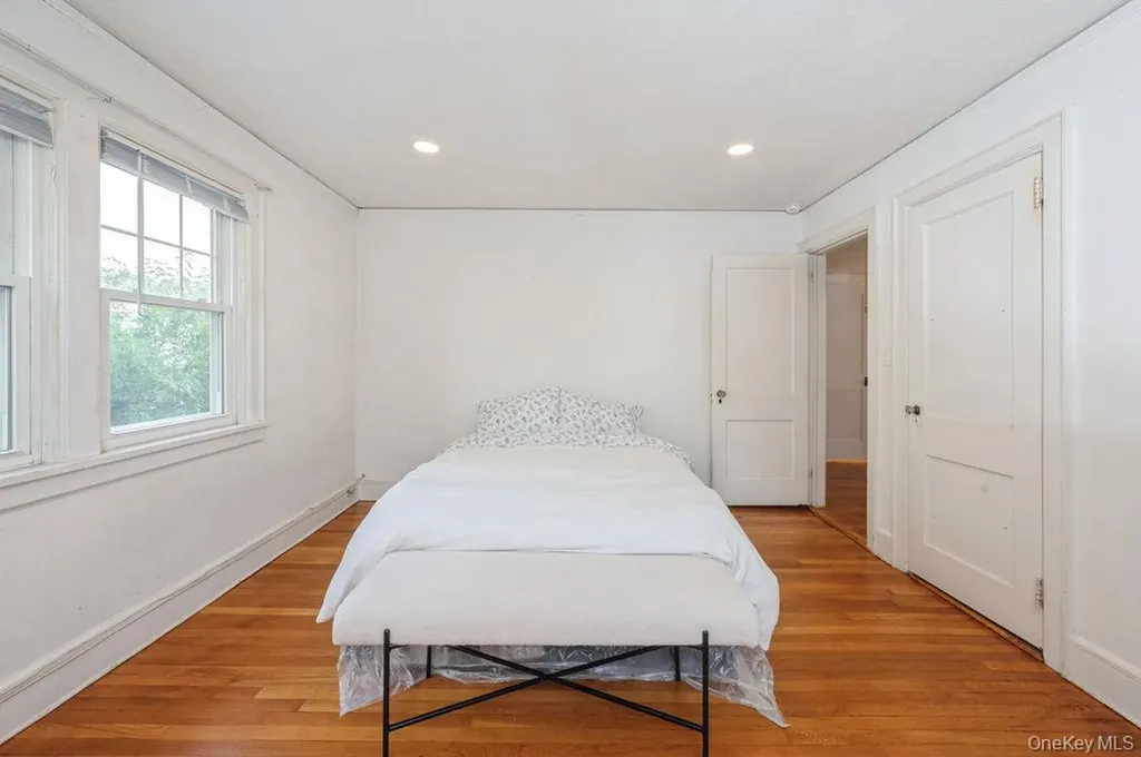 53 Jefferson Avenue White Plains NY 10606