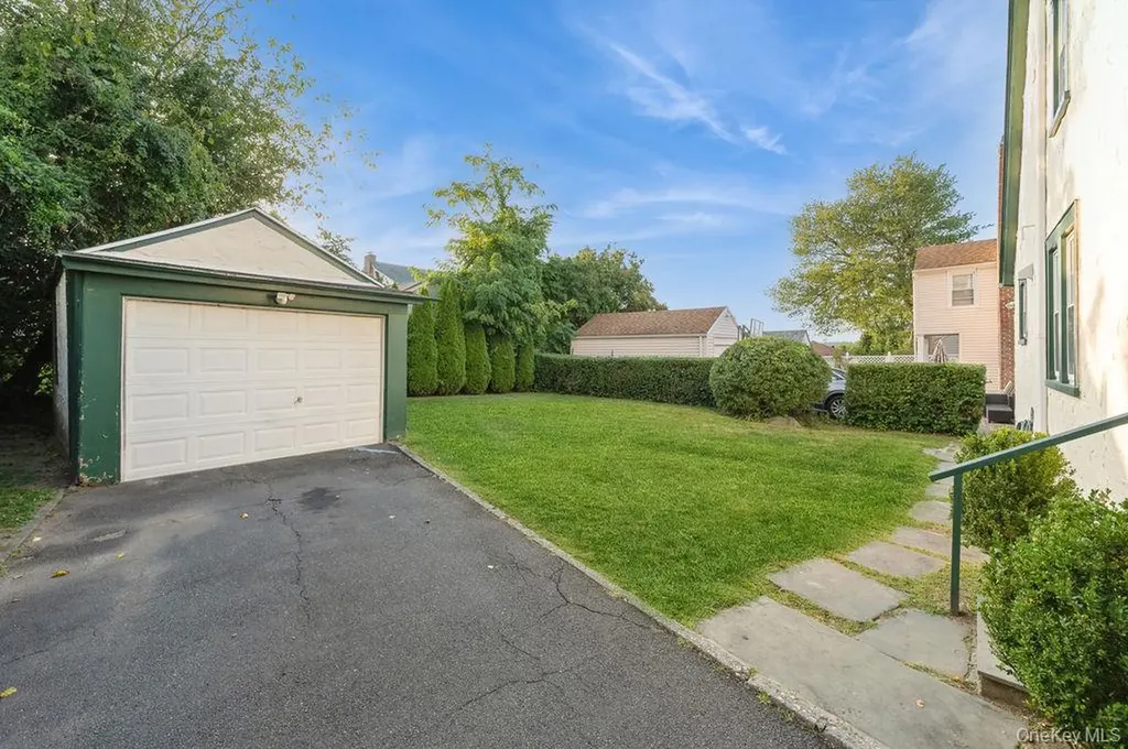 53 Jefferson Avenue White Plains NY 10606