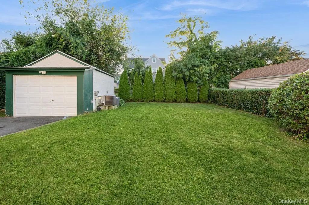 53 Jefferson Avenue White Plains NY 10606