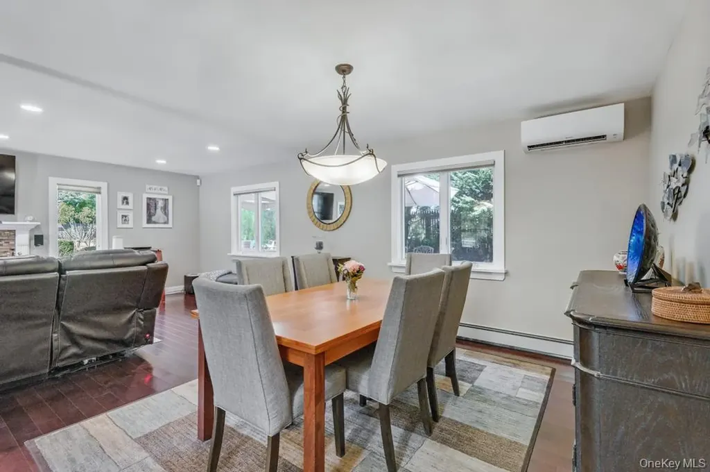 1 Deepdale Drive Commack NY 11725