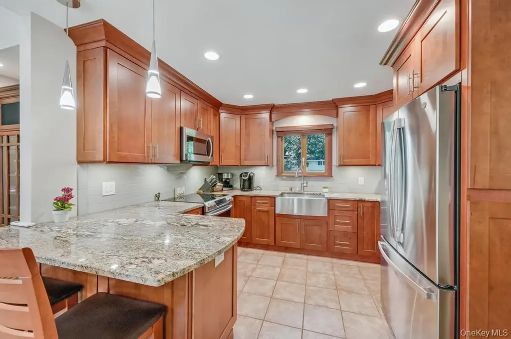 1 Deepdale Drive Commack NY 11725
