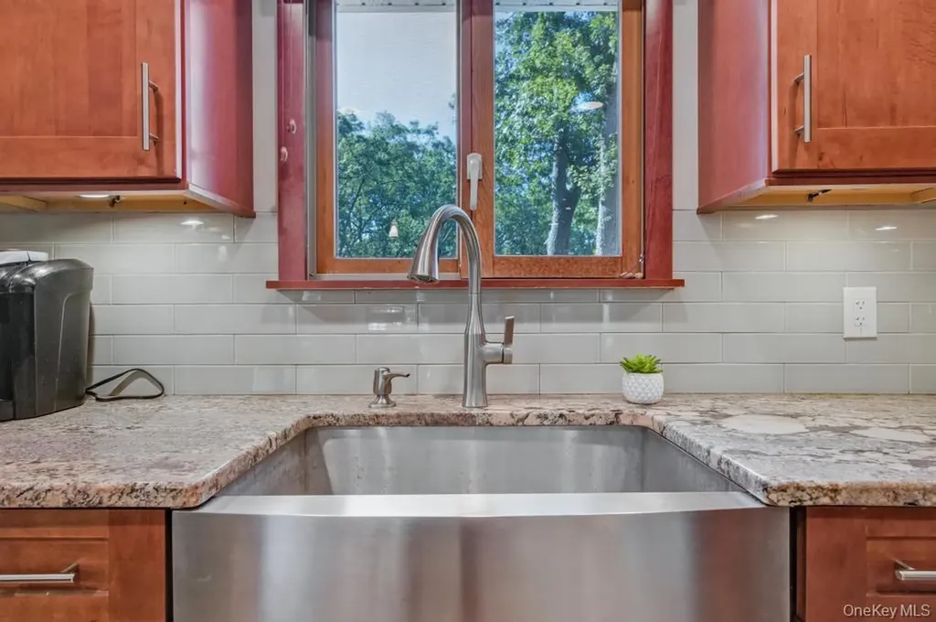 1 Deepdale Drive Commack NY 11725