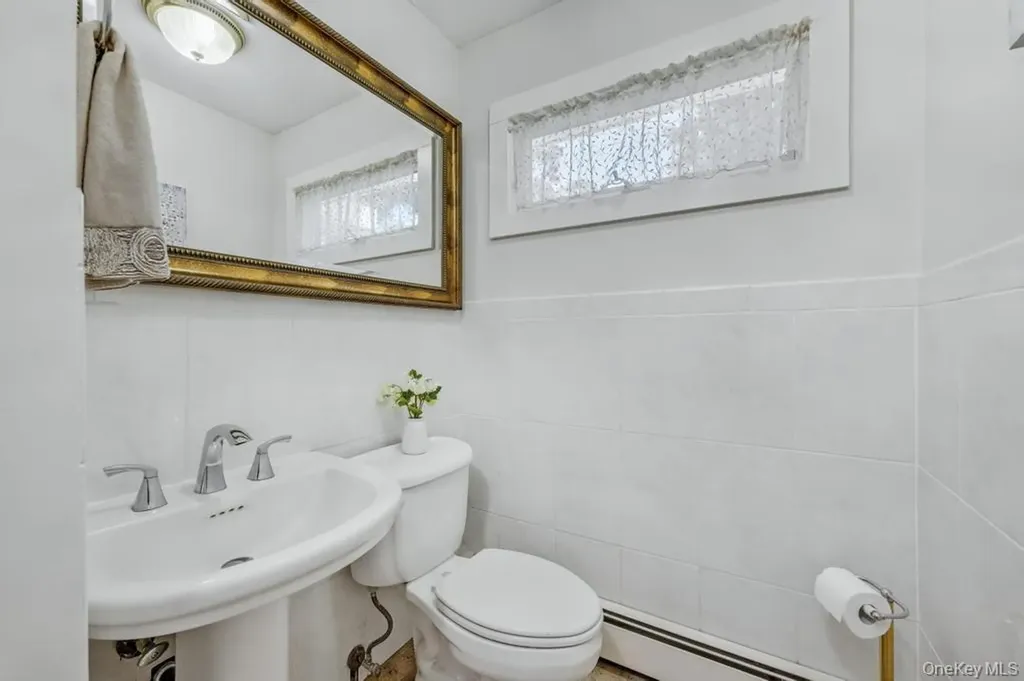 1 Deepdale Drive Commack NY 11725