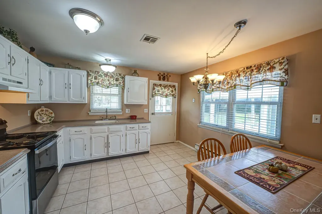 324 Brownfield Drive Ridge NY 11961